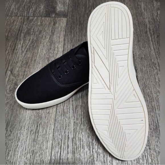 Cute to the Core Canvas Lace Up Sneakers - Picture 4 of 11